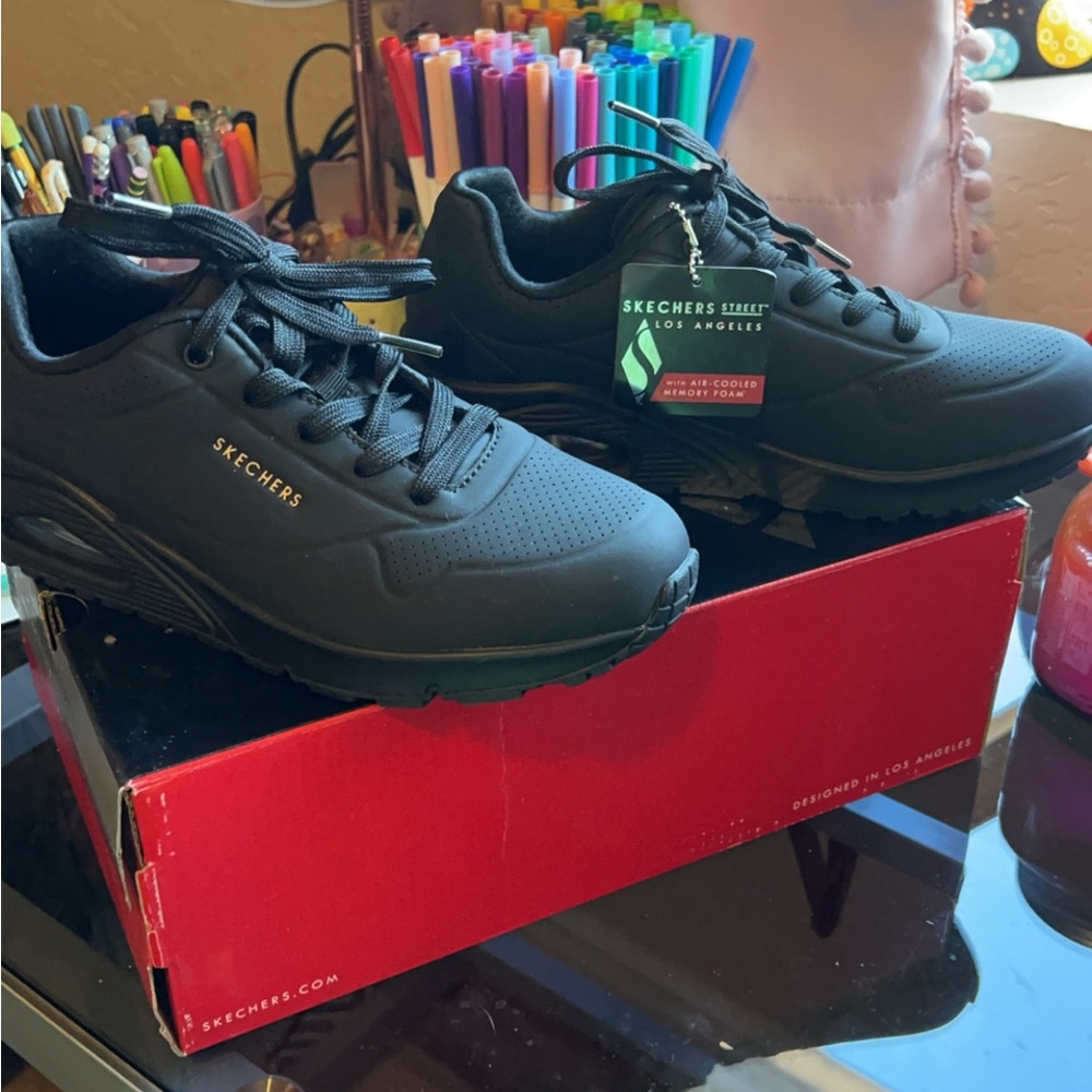Only worn once in the house but never outside. Need gone ASAP!
